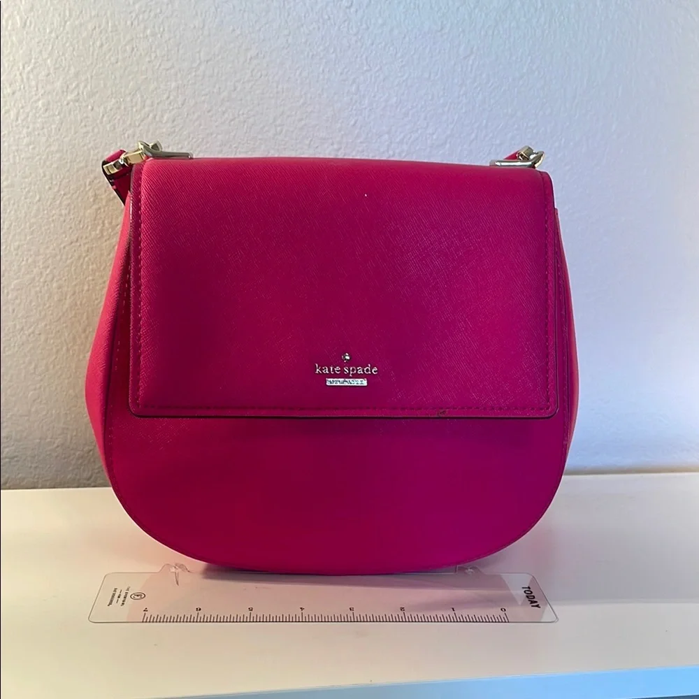 Kate Spade Pink Crossbody Saddle Bag with Silver Hardware - Picture 1 of 5